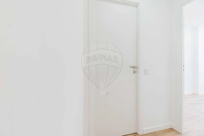 Apartamento T3 para Venda em Benfica