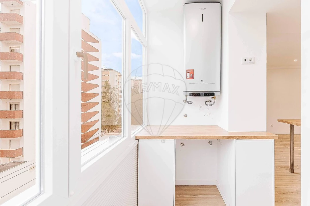 Apartamento T3 para Venda em Benfica Foto 37