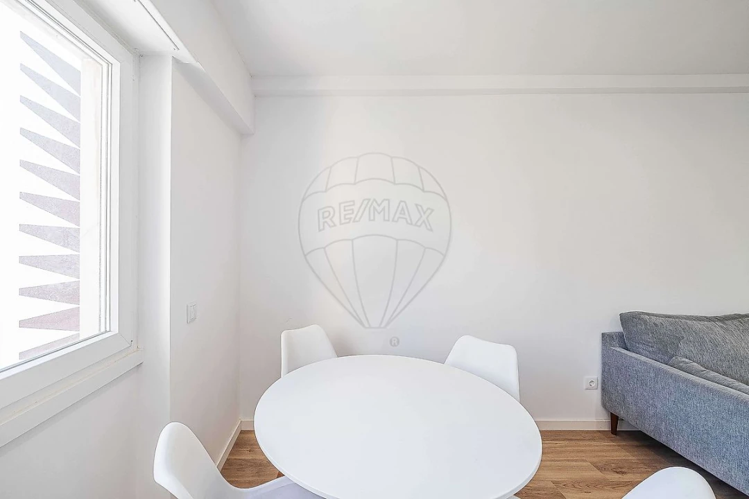 Apartamento T3 para Venda em Benfica Foto 6