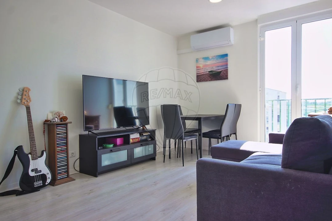 Apartamento T2 para Venda em Amora Foto 17