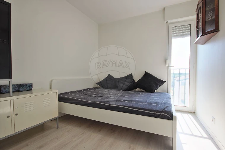 Apartamento T2 para Venda em Amora Foto 10