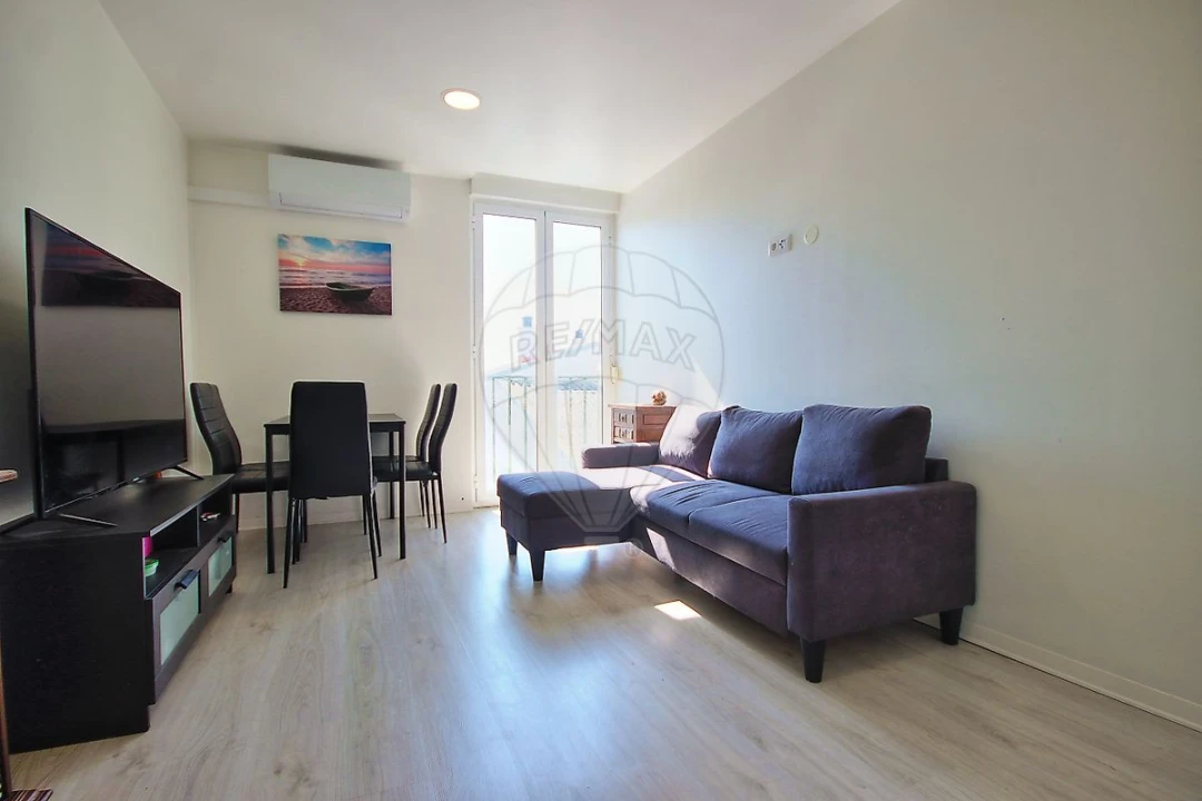 Apartamento T2 para Venda em Amora Foto 16