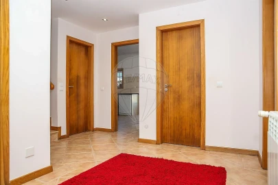 Moradia T3 para Venda em Alenquer (Santo Estêvão e Triana)