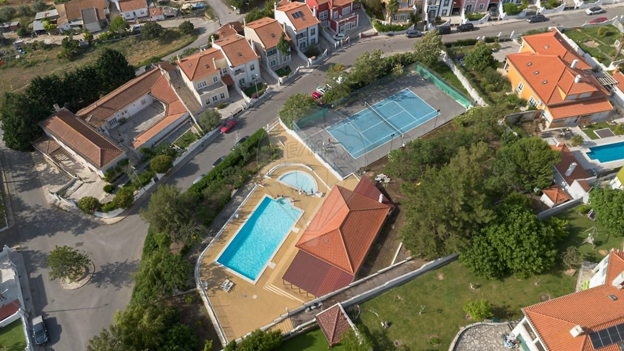 Moradia T3 para Venda em Alenquer (Santo Estêvão e Triana) Foto 7