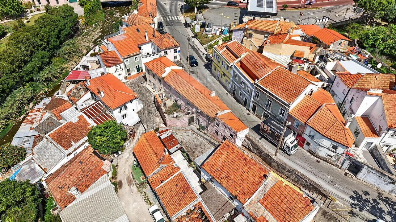 Moradia T2 para Venda em Barcarena Foto 5