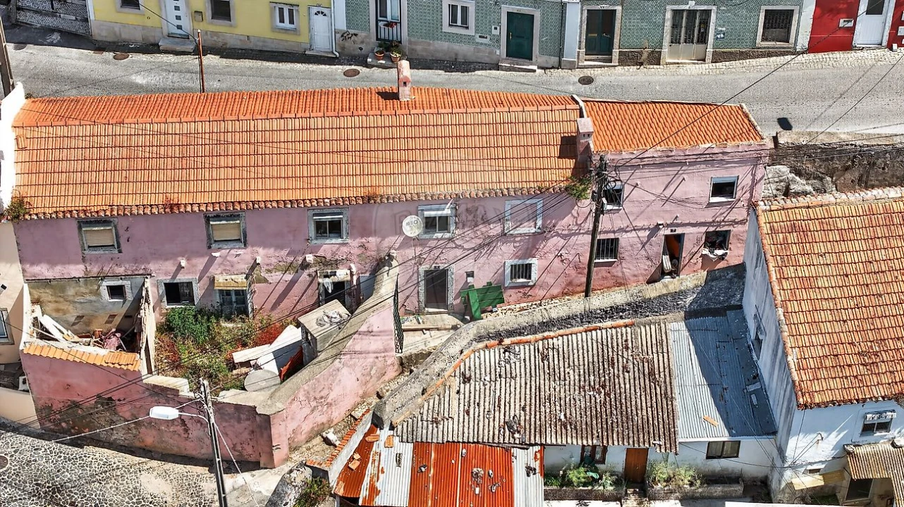 Moradia T2 para Venda em Barcarena Foto 3