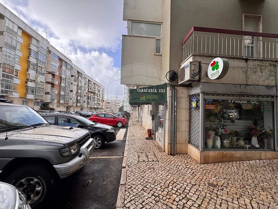 Negócio para Venda em Oeiras e São Julião da Barra, Paço de Arcos e Caxias Foto 7