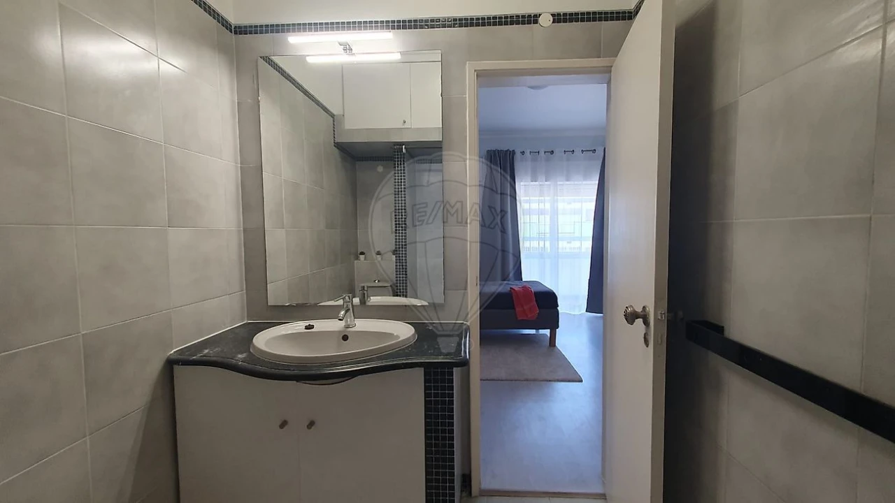 Apartamento T1 para Arrendamento em Oeiras e São Julião da Barra, Paço de Arcos e Caxias Foto 17