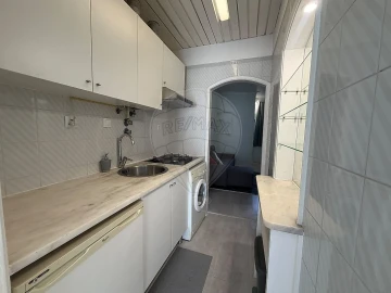 Apartamento T1 para Arrendamento em Oeiras e São Julião da Barra, Paço de Arcos e Caxias