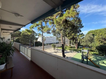 Apartamento T1 para Arrendamento em Oeiras e São Julião da Barra, Paço de Arcos e Caxias