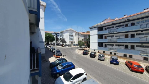 Apartamento T1 para Arrendamento em Oeiras e São Julião da Barra, Paço de Arcos e Caxias