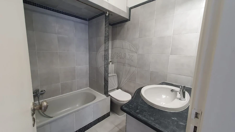 Apartamento T1 para Arrendamento em Oeiras e São Julião da Barra, Paço de Arcos e Caxias Foto 19