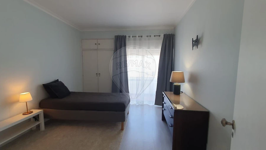 Apartamento T1 para Arrendamento em Oeiras e São Julião da Barra, Paço de Arcos e Caxias Foto 14