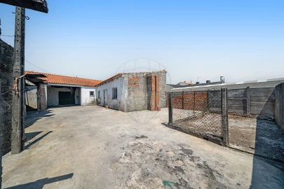 Moradia T2 para Venda em Soza