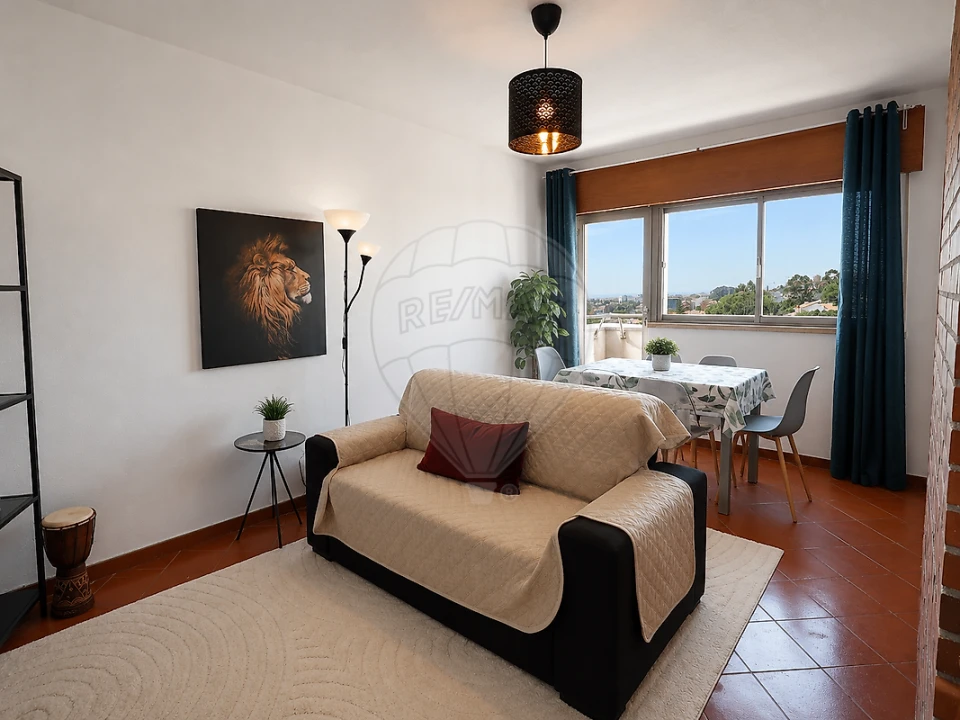 Apartamento T2 para Venda em Vilar de Andorinho Foto 4