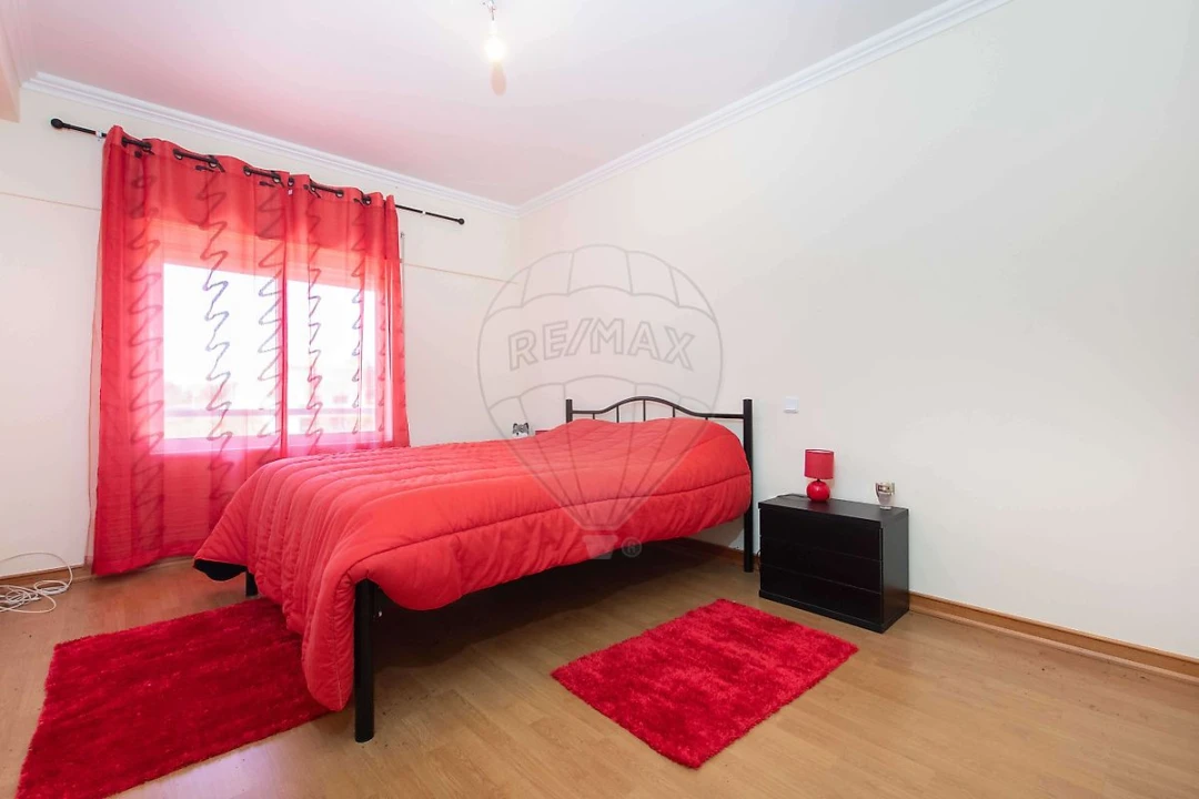 Apartamento T3 para Venda em Vale da Pedra Foto 24