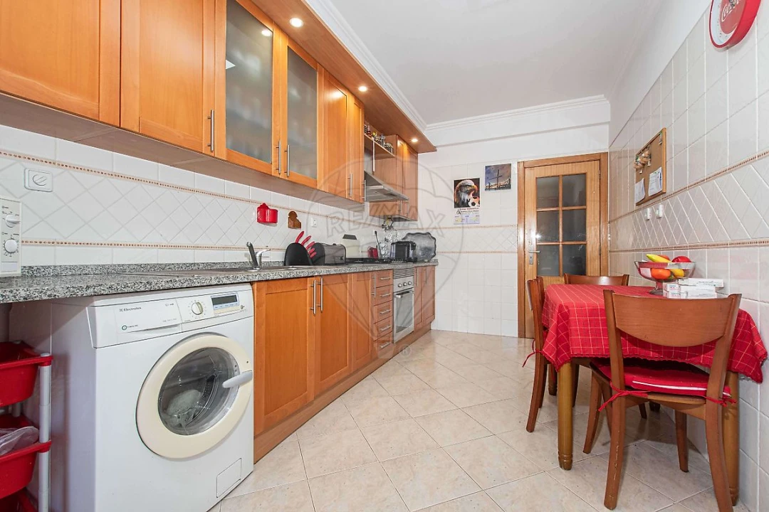 Apartamento T3 para Venda em Vale da Pedra Foto 8