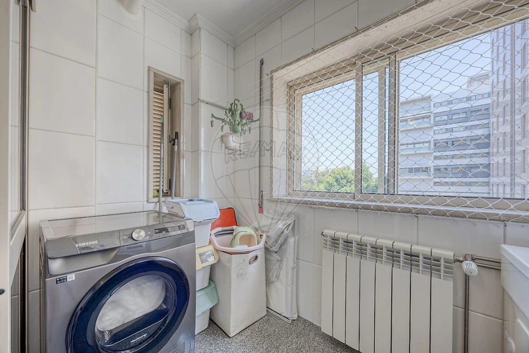 Apartamento T3 para Venda em Cidade da Maia Foto 12