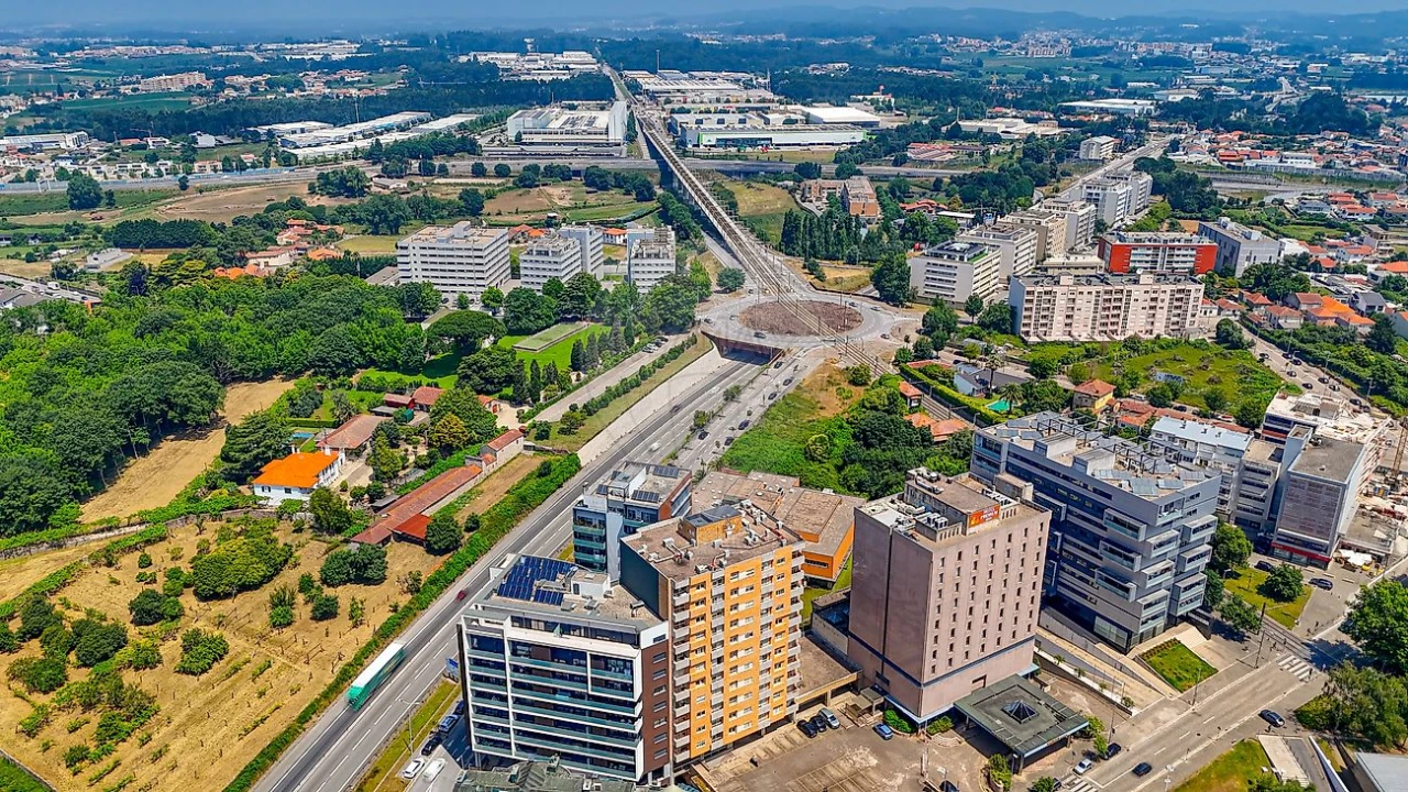 Apartamento T3 para Venda em Cidade da Maia Foto 6