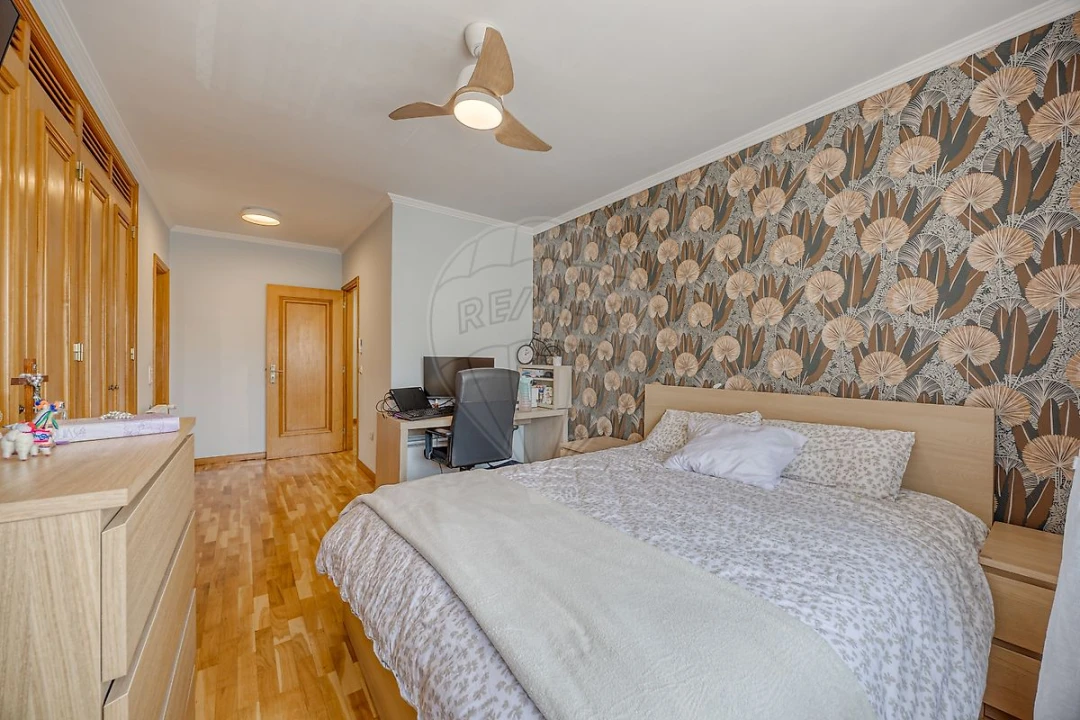 Apartamento T3 para Venda em Cidade da Maia Foto 26