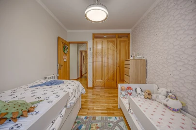 Apartamento T3 para Venda em Cidade da Maia