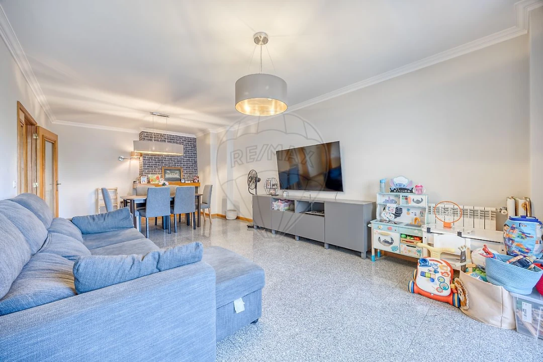 Apartamento T3 para Venda em Cidade da Maia Foto 7