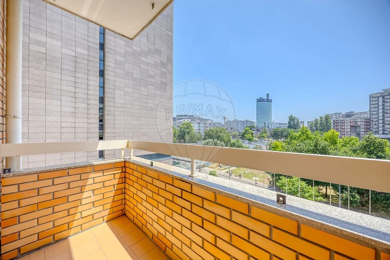 Apartamento T3 para Venda em Cidade da Maia Foto 21