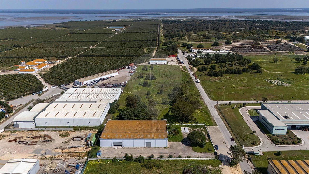 Armazém para Venda em Sado Foto 14