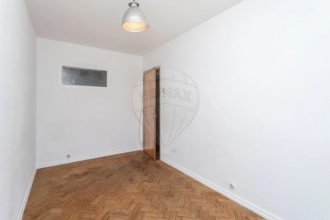 Apartamento T3 para Venda em Olivais Foto 16