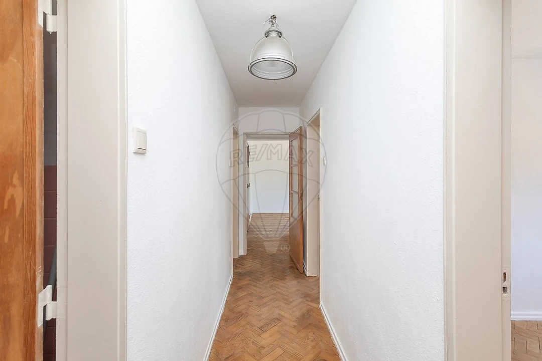 Apartamento T3 para Venda em Olivais Foto 10