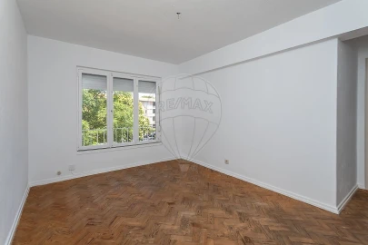 Apartamento T3 para Venda em Olivais