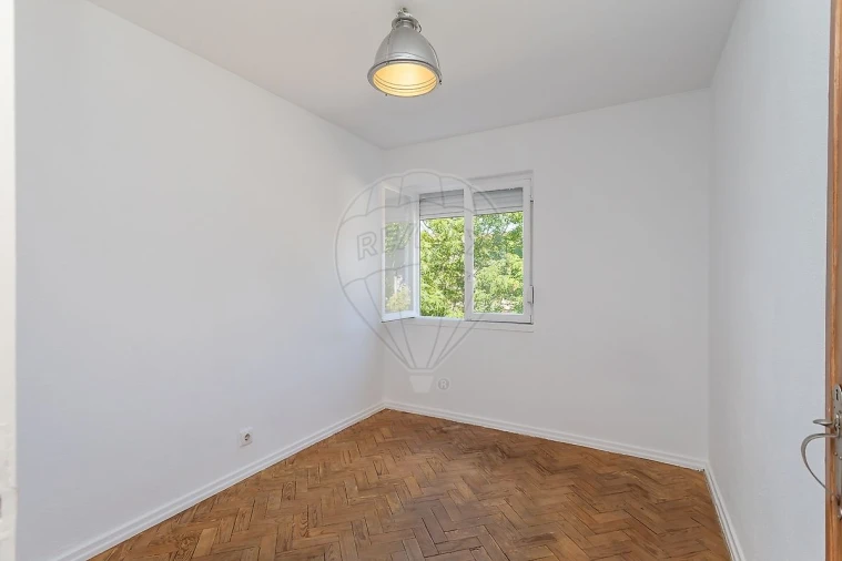 Apartamento T3 para Venda em Olivais Foto 14
