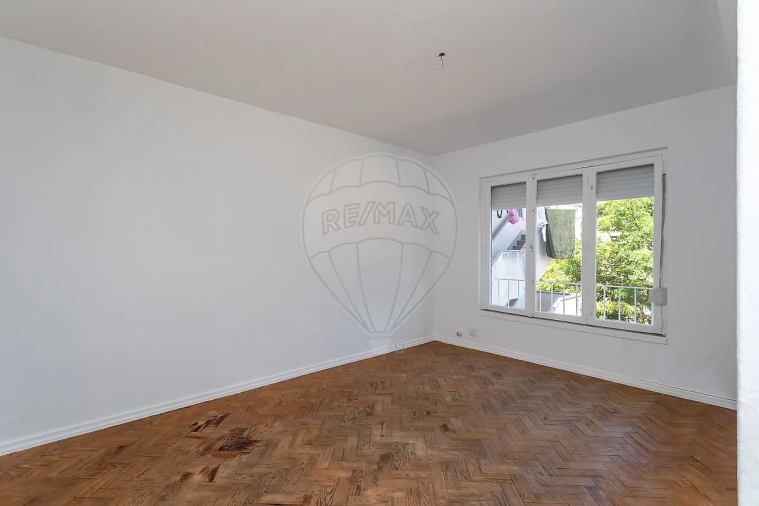 Apartamento T3 para Venda em Olivais Foto 2