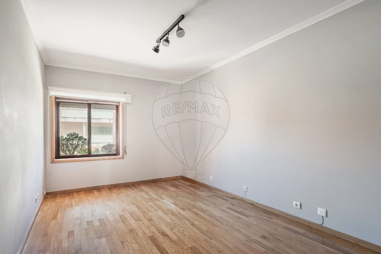 Apartamento T3 para Venda em Canidelo Foto 15