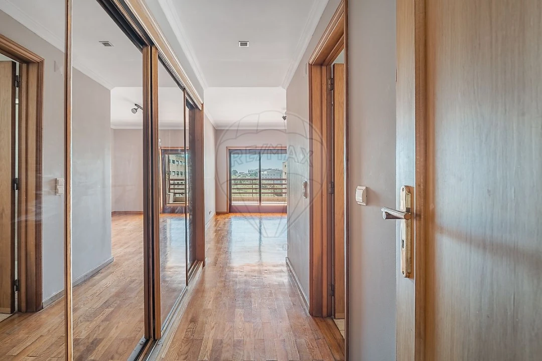 Apartamento T3 para Arrendamento em Canidelo Foto 5