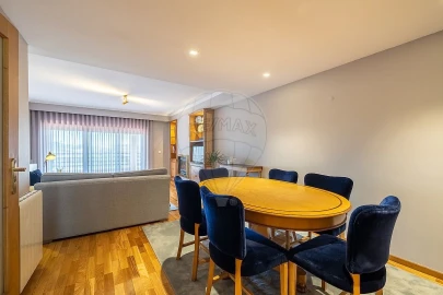 Apartamento T3 para Arrendamento em Canidelo