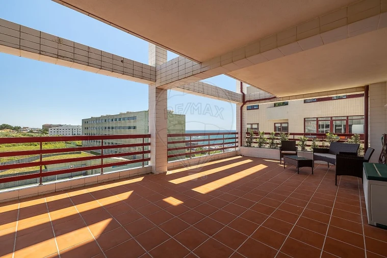 Apartamento T3 para Arrendamento em Canidelo Foto 18