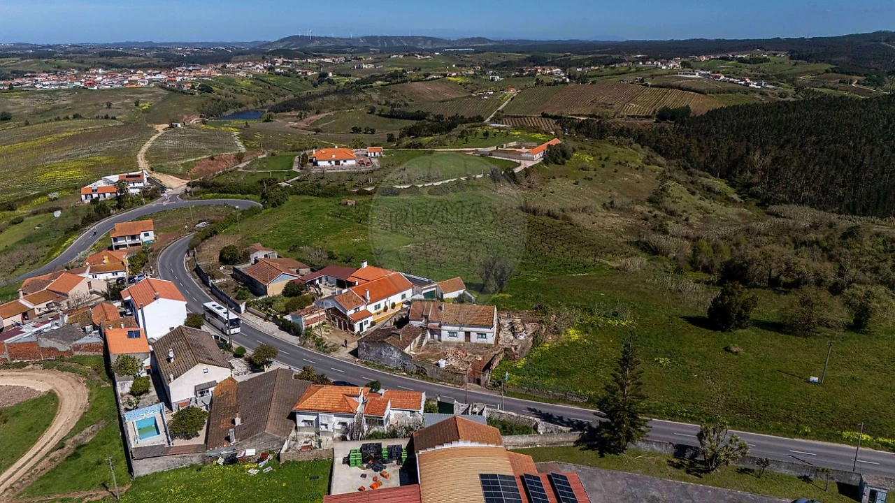Moradia T3 para Venda em Lamas e Cercal Foto 24