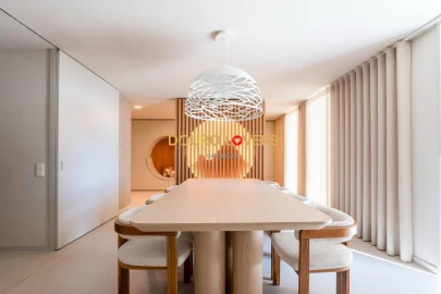 Apartamento T4 para Venda em Santa Marinha e São Pedro da Afurada
