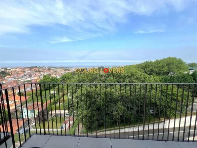 Apartamento T4 para Venda em Santa Marinha e São Pedro da Afurada Foto 2