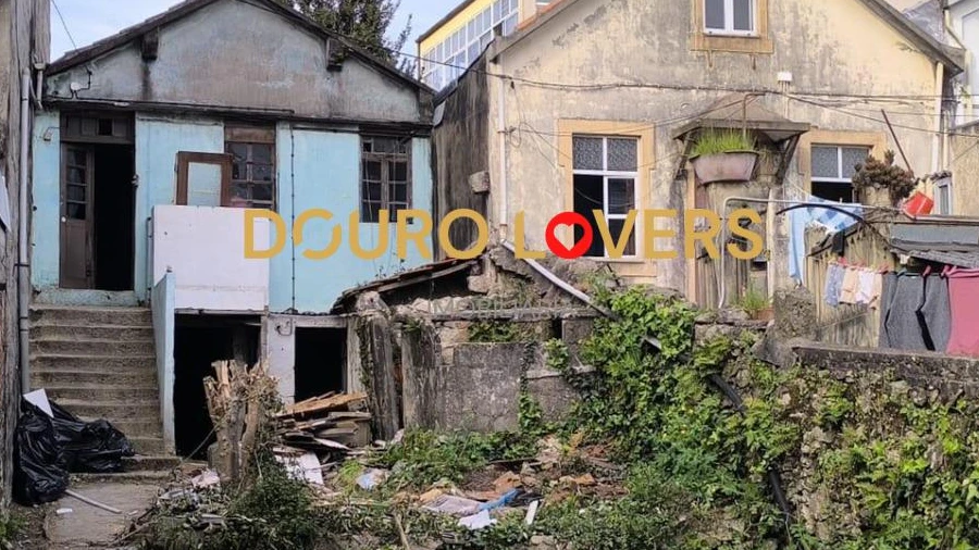 Moradia T2 para Venda em Pedrouços