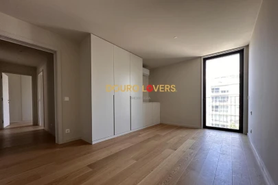 Apartamento T3 para Venda em Santa Marinha e São Pedro da Afurada