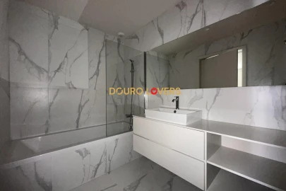 Apartamento T3 para Venda em Santa Marinha e São Pedro da Afurada