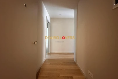 Apartamento T3 para Venda em Santa Marinha e São Pedro da Afurada