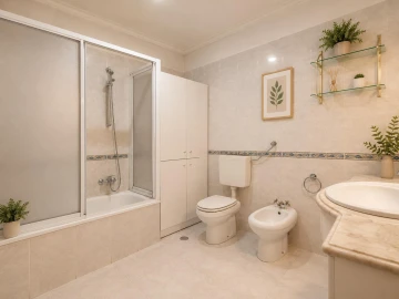 Apartamento T2 para Venda em Agualva e Mira-Sintra