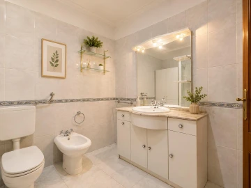 Apartamento T2 para Venda em Agualva e Mira-Sintra