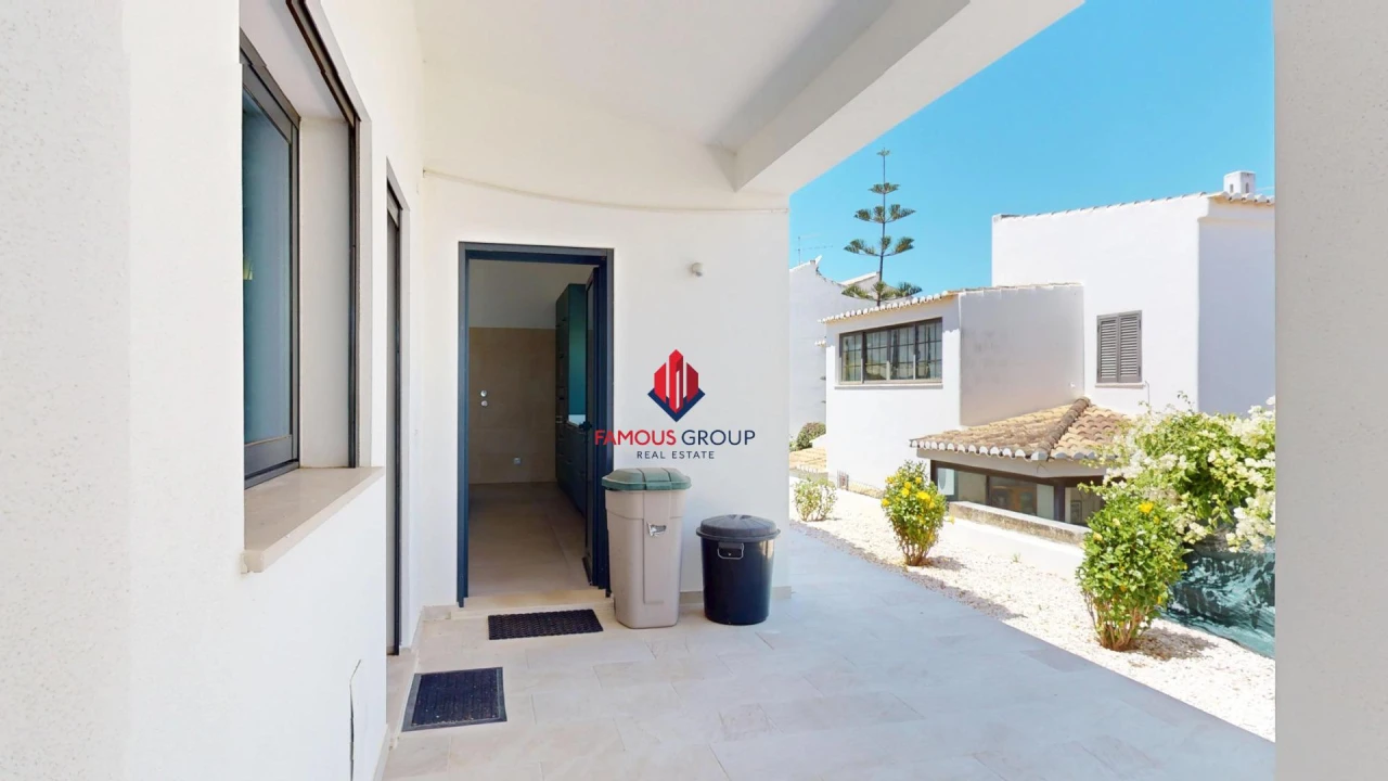 Moradia T4 para Venda em Alvor Foto 40