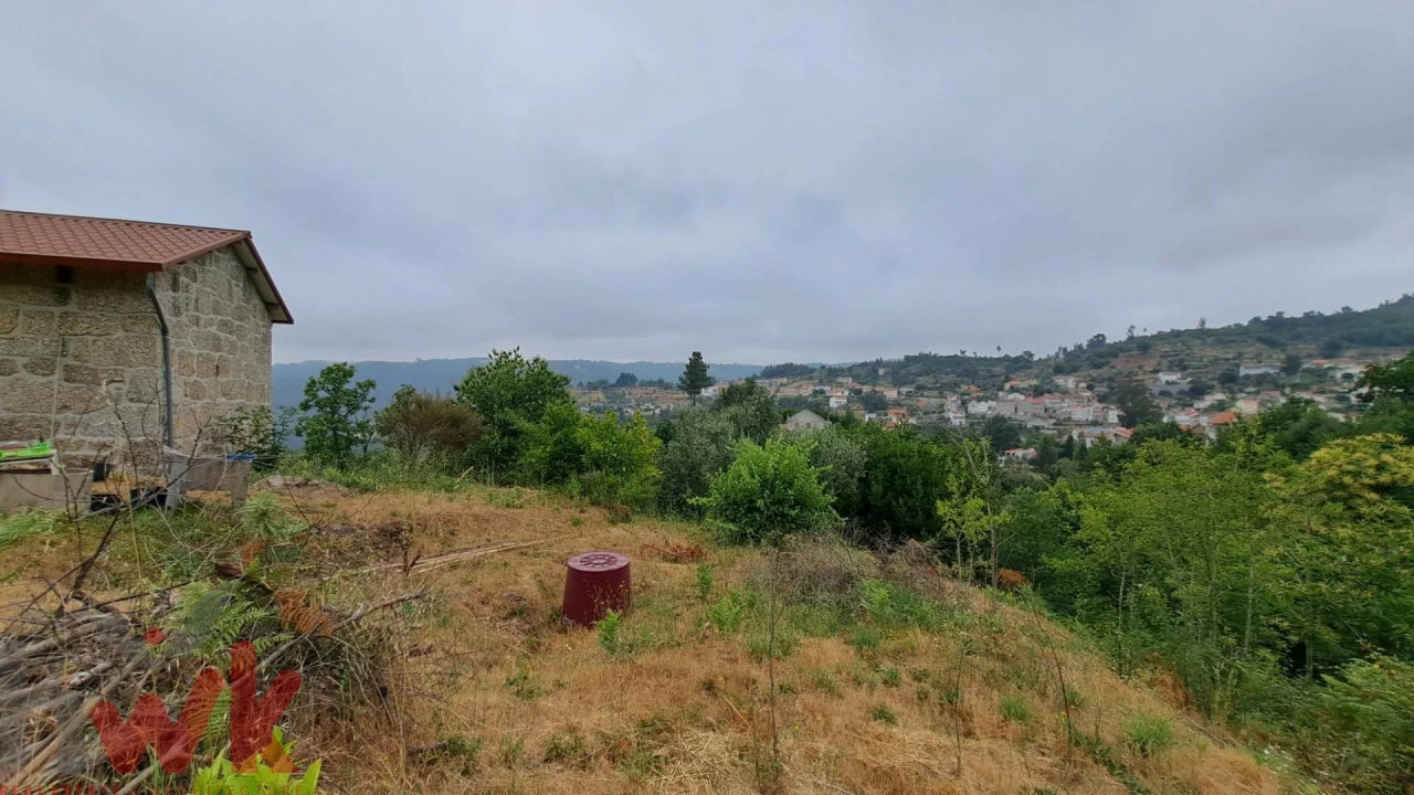 Moradia T1 para Venda em São Gião Foto 3