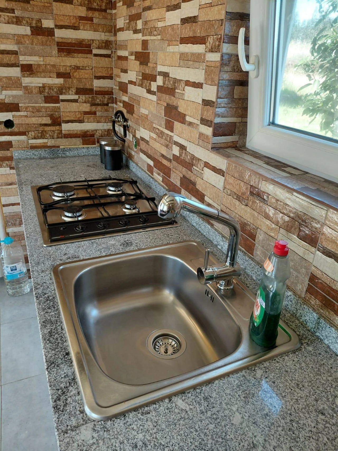 Moradia T1 para Venda em Ázere e Covelo Foto 11