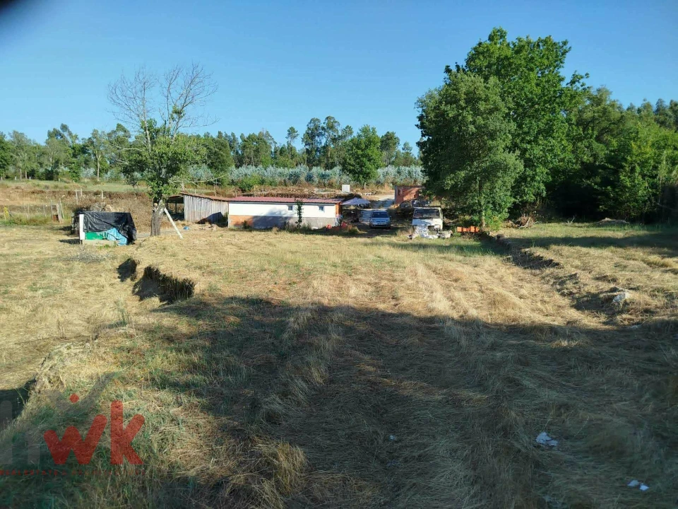 Moradia T1 para Venda em Ázere e Covelo Foto 25